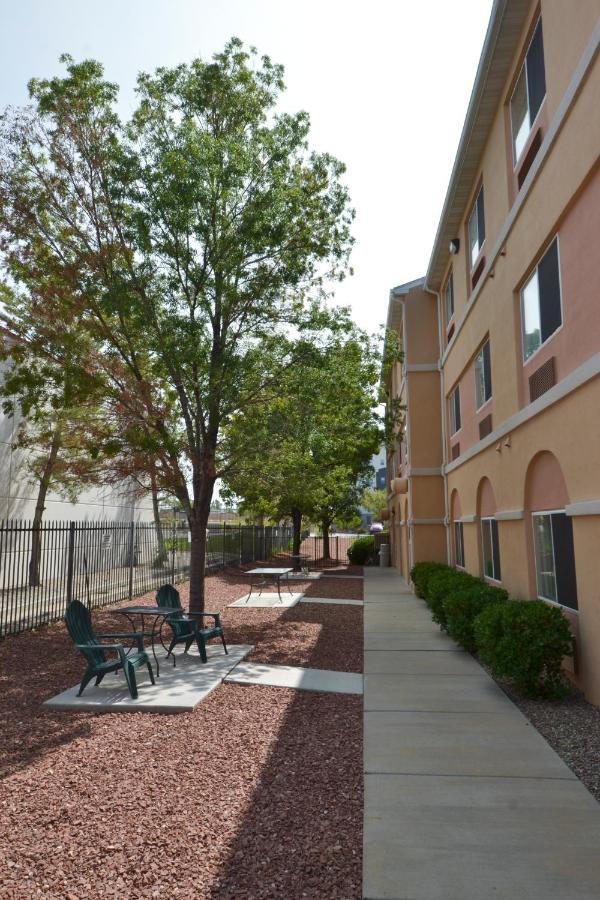Days Inn & Suites By Wyndham Airport Albuquerque Kültér fotó