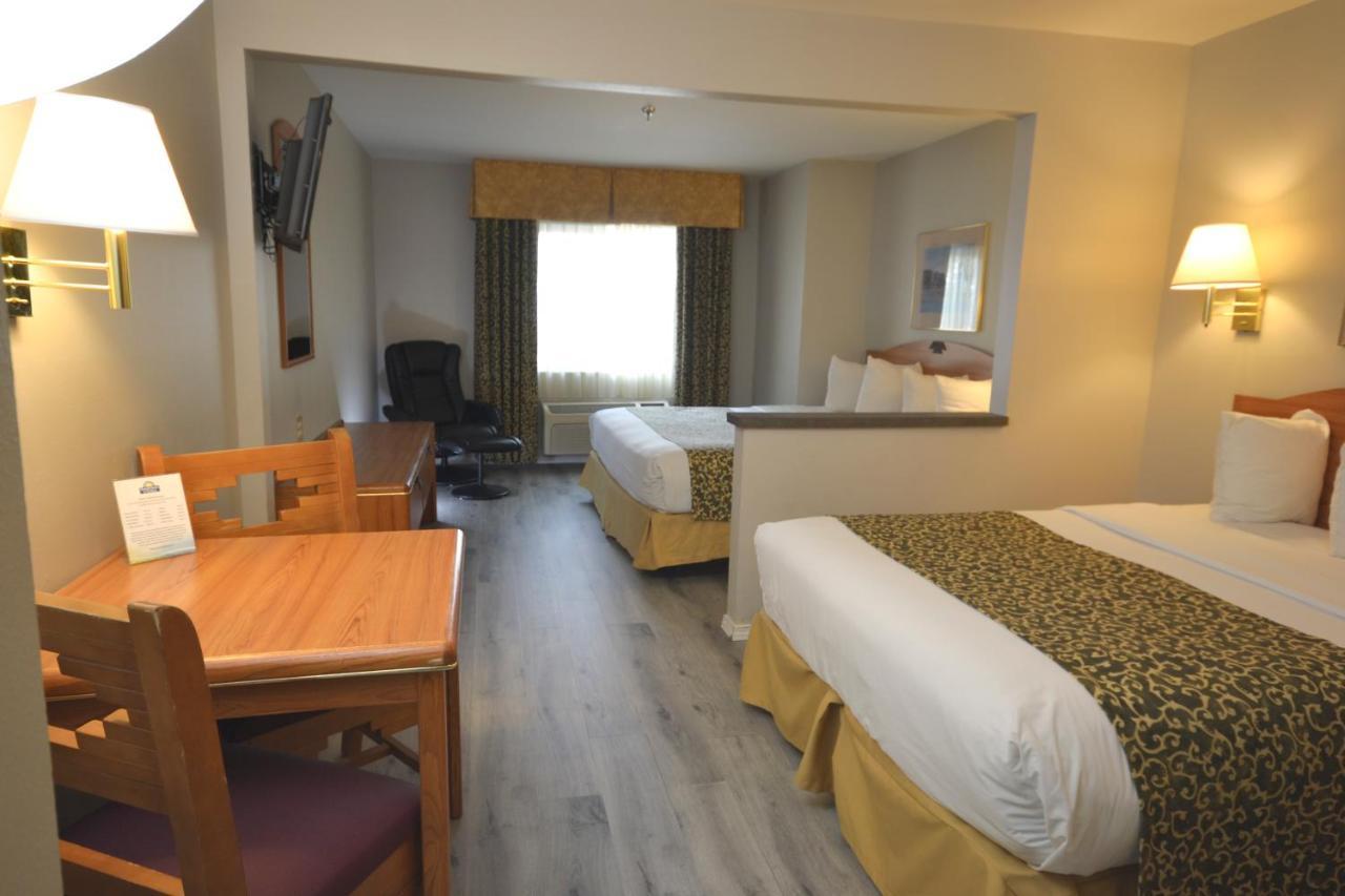 Days Inn & Suites By Wyndham Airport Albuquerque Kültér fotó