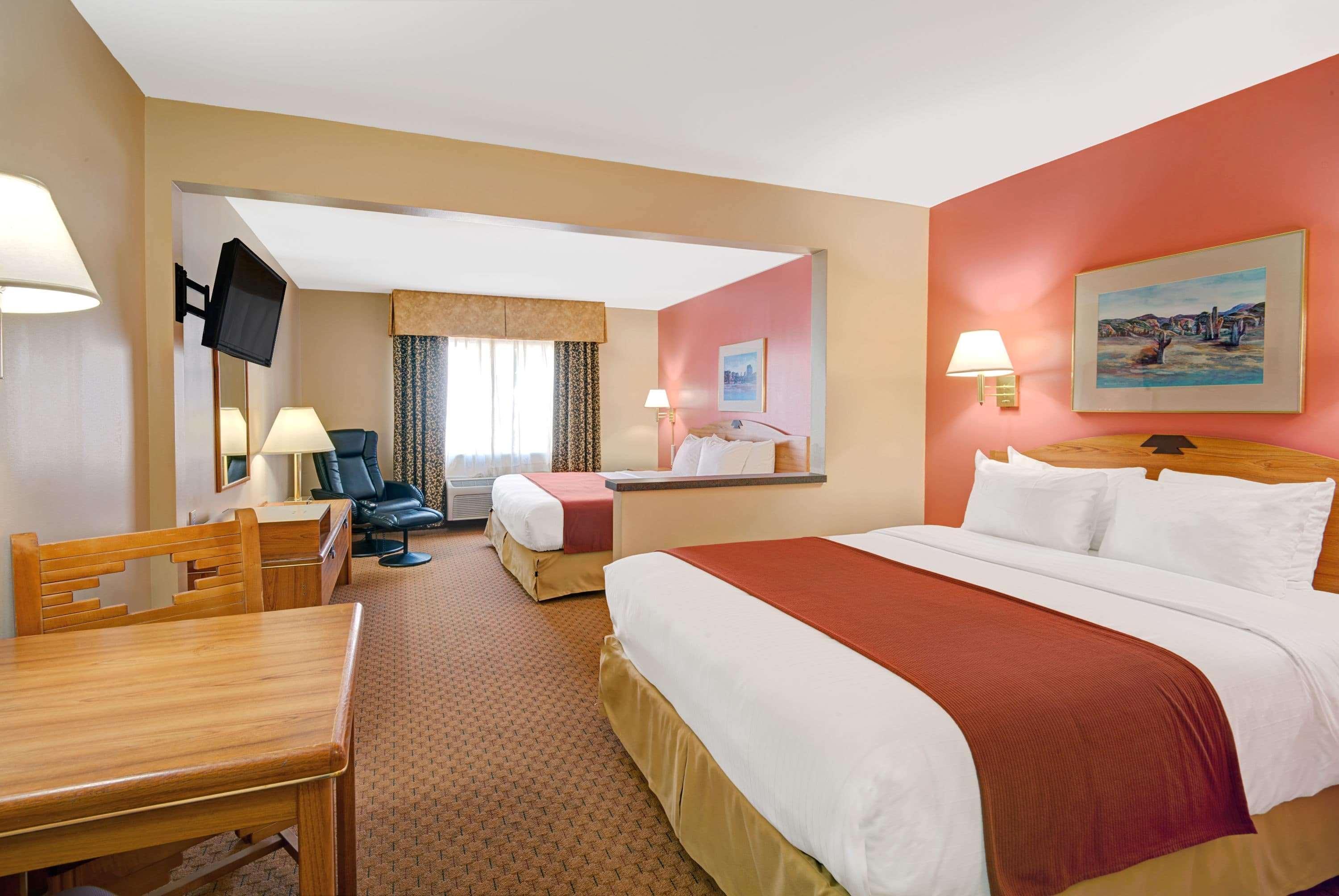 Days Inn & Suites By Wyndham Airport Albuquerque Kültér fotó