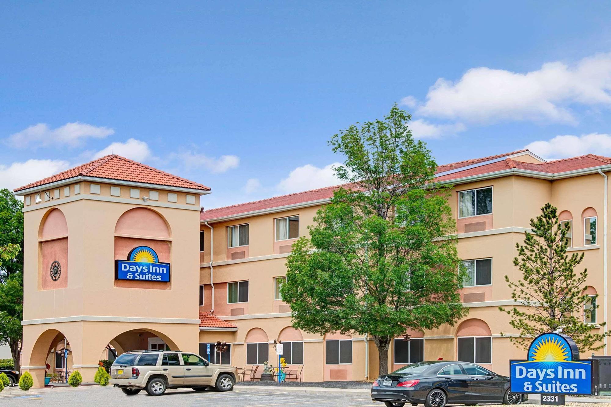 Days Inn & Suites By Wyndham Airport Albuquerque Kültér fotó